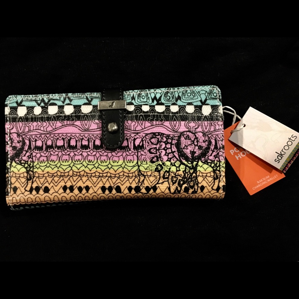 Sakroots Slim Charging Wallet